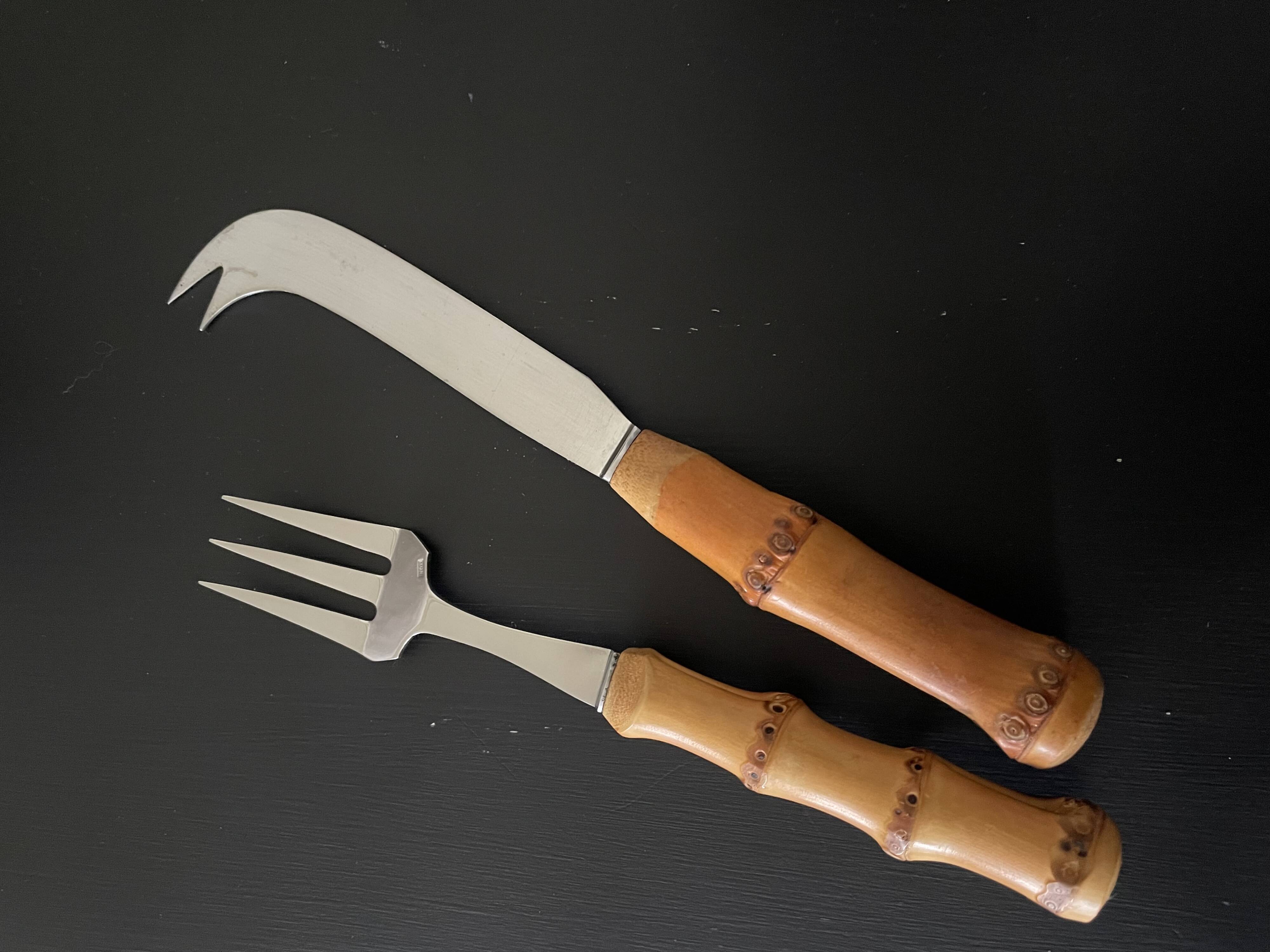 Bamboo handle cheese serving cutlery