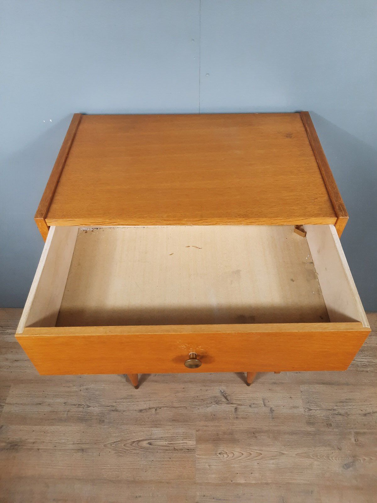 Small vintage oak rag picker