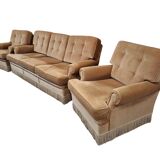Set salotto in ciniglia degli anni ’70 con frangia decorativa