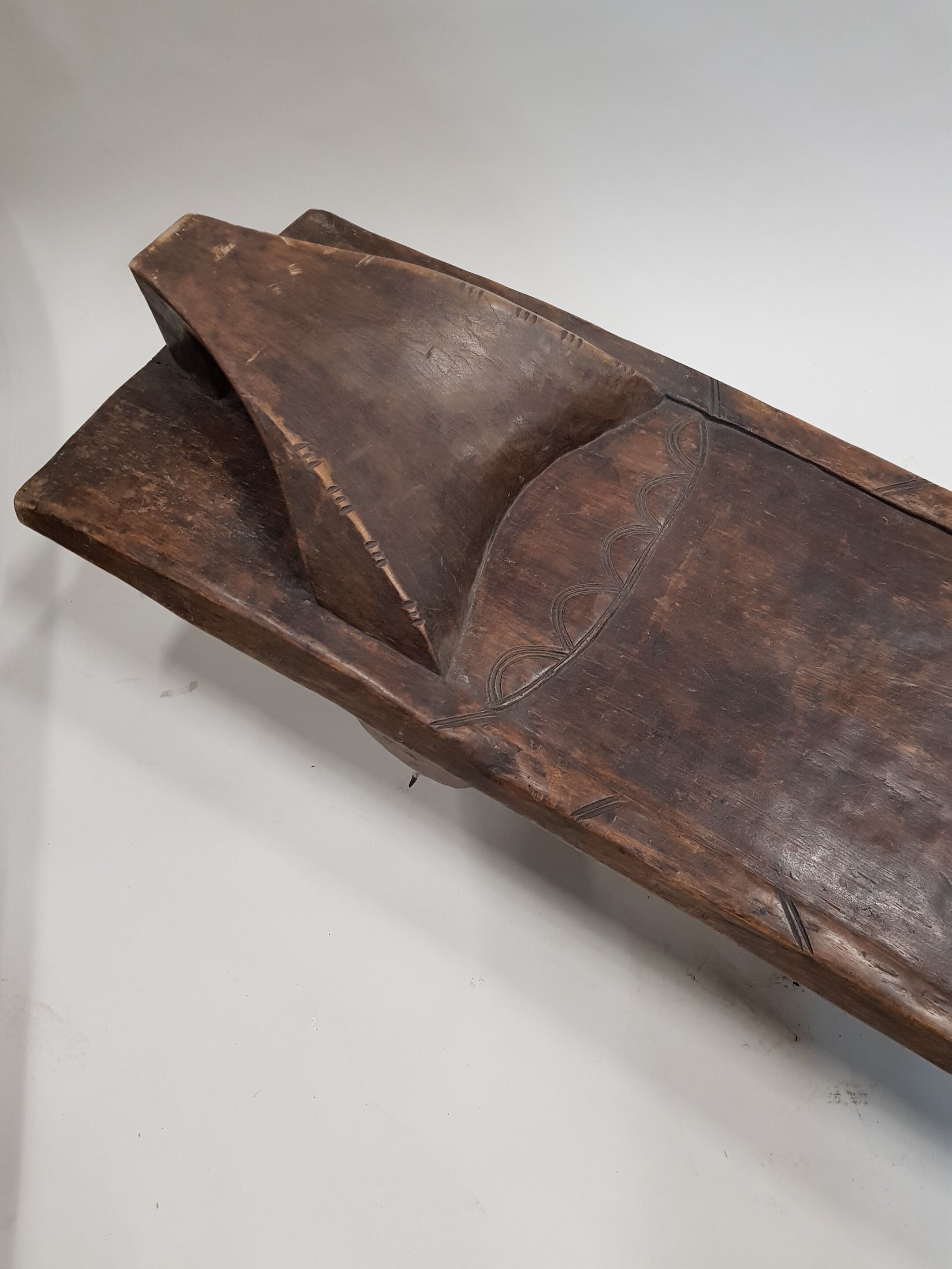 Senoufo bed from Ivory