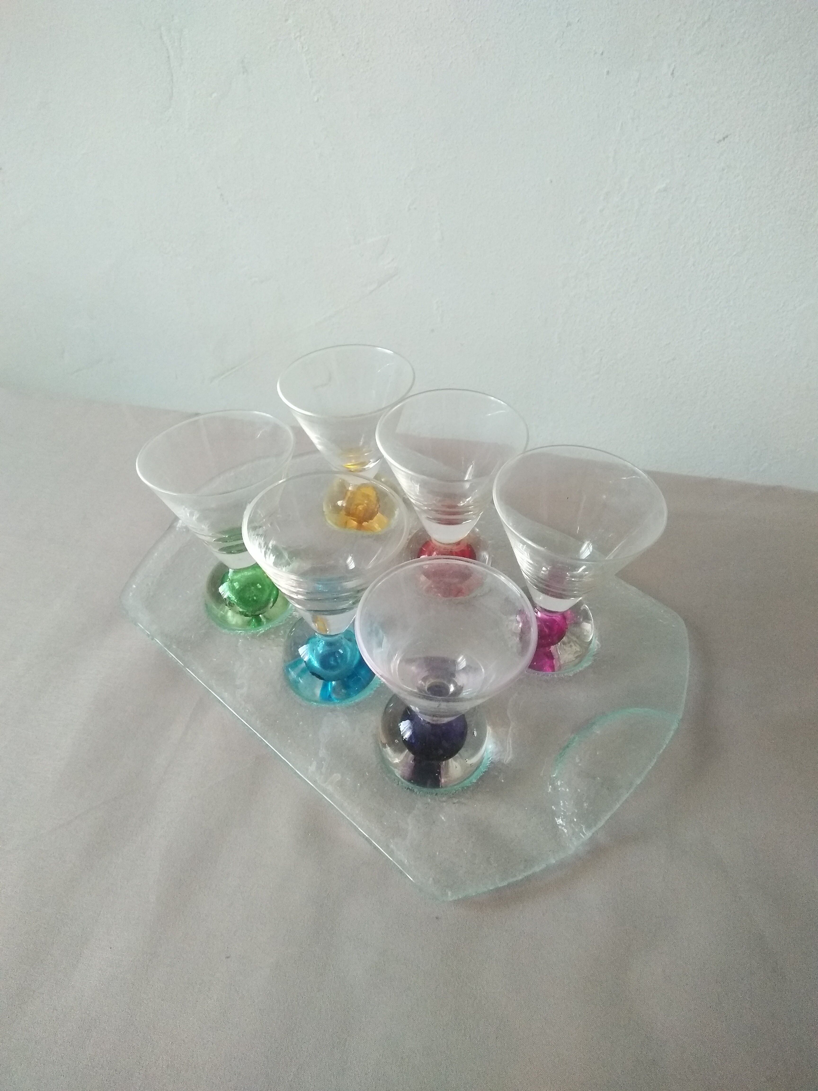 Box 6 liqueur glasses, colored ball base + serving tray, new
