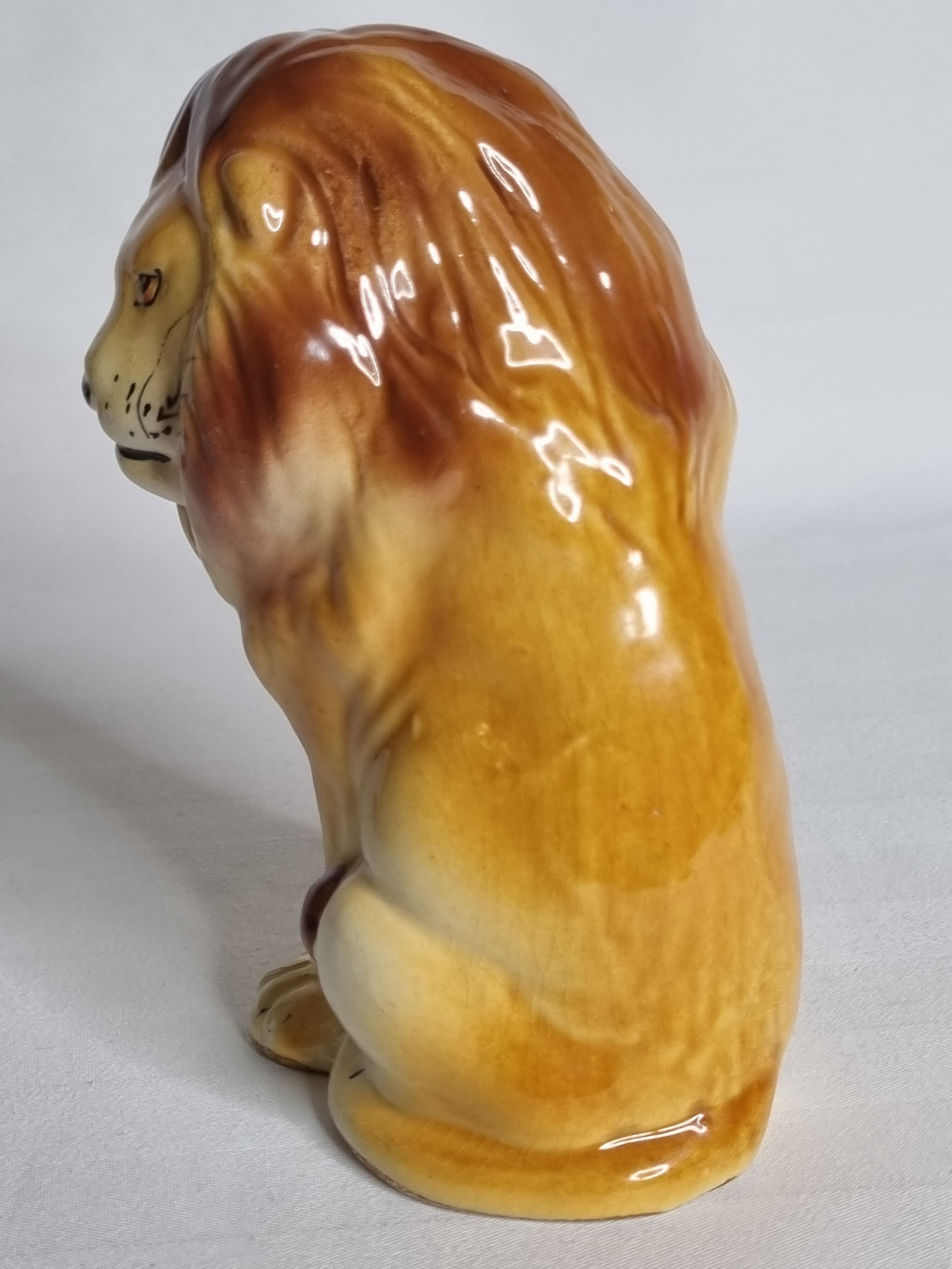 Lion in glazed ceramic, 70s