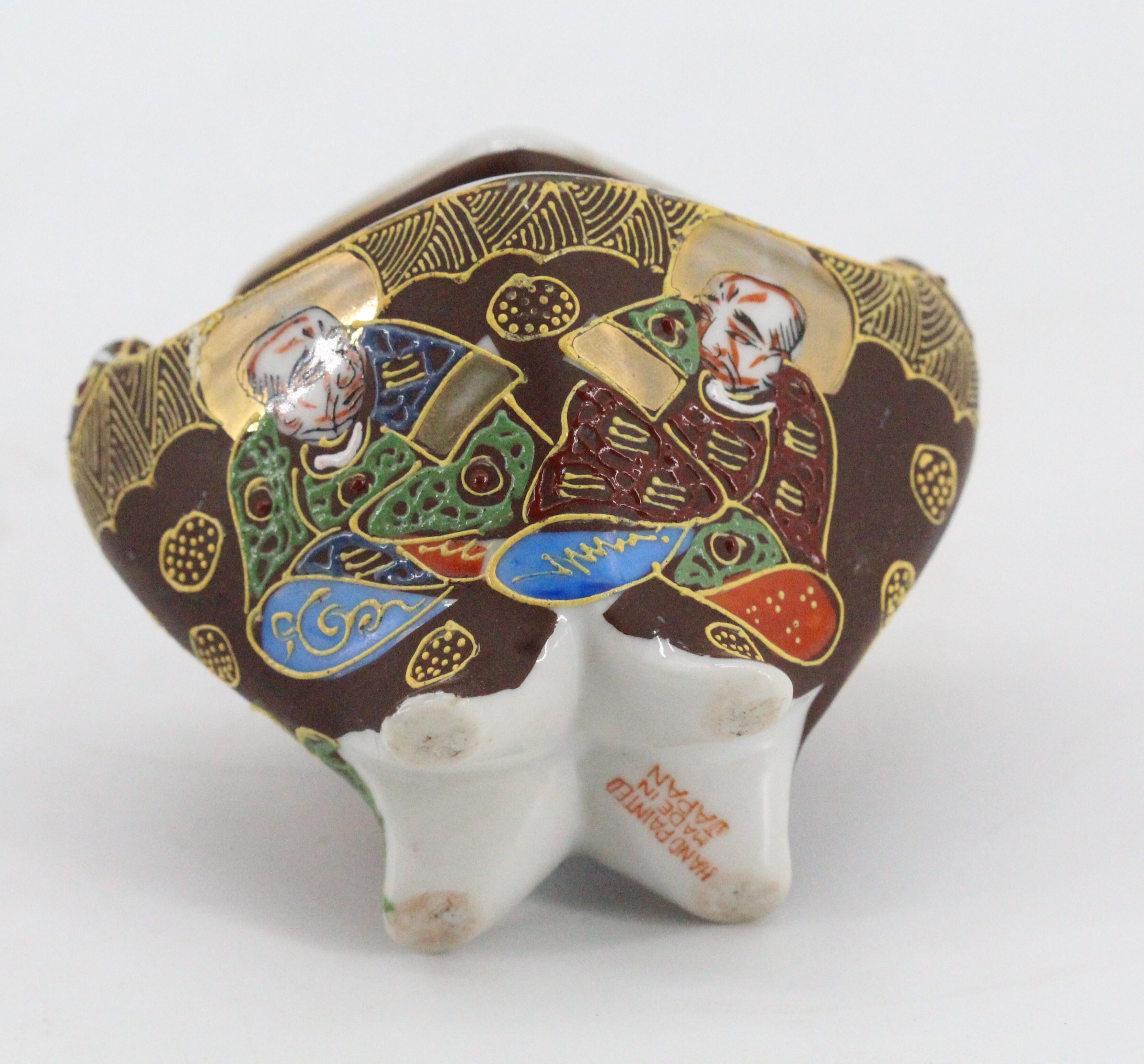 Ancient Japanese vase satsuma