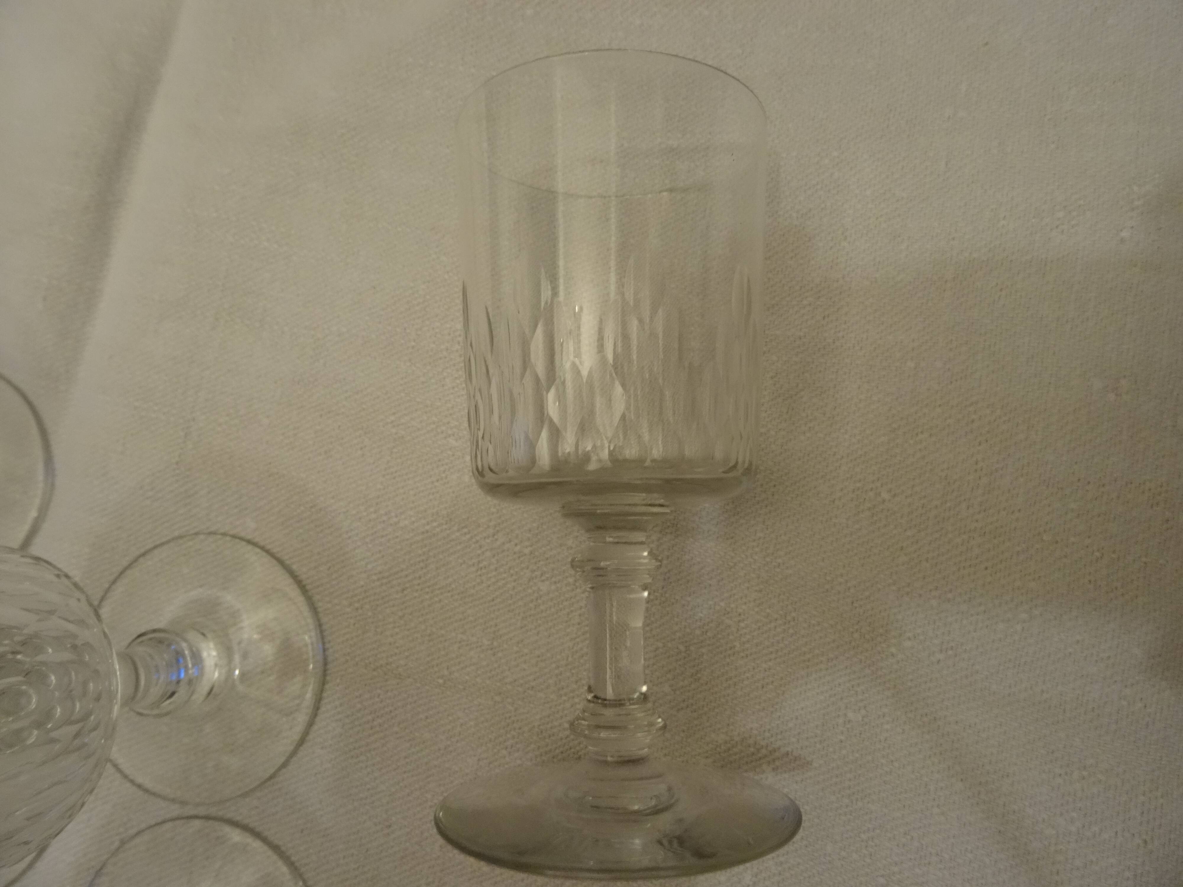 Elegant set of 8 Baccarat wine glasses