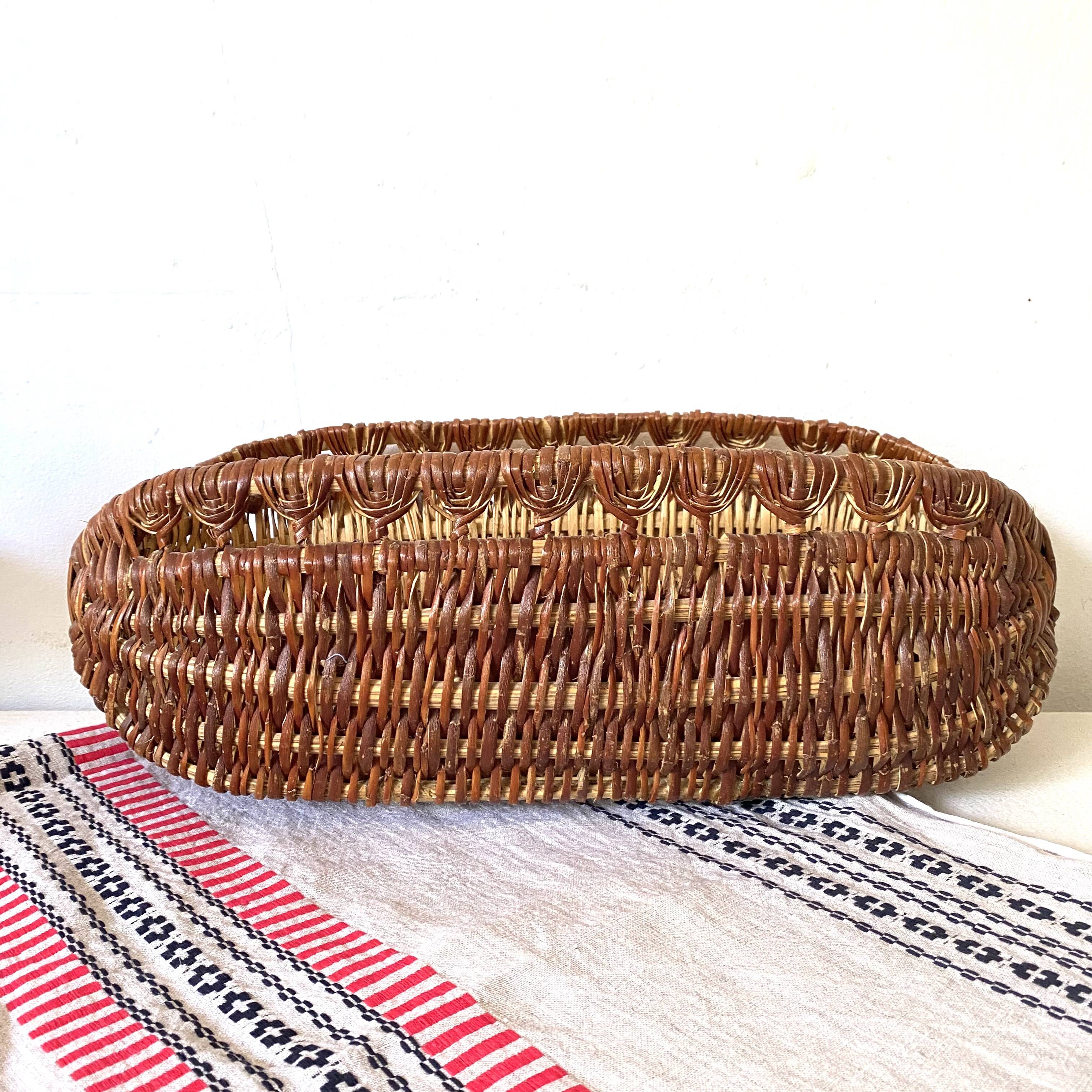 Basket, woven wicker basket