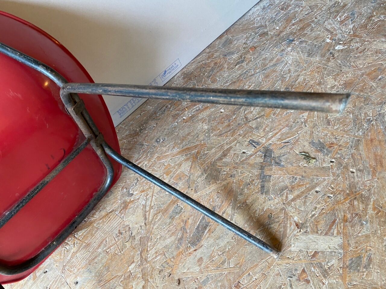 Shell chair Pierre Guariche