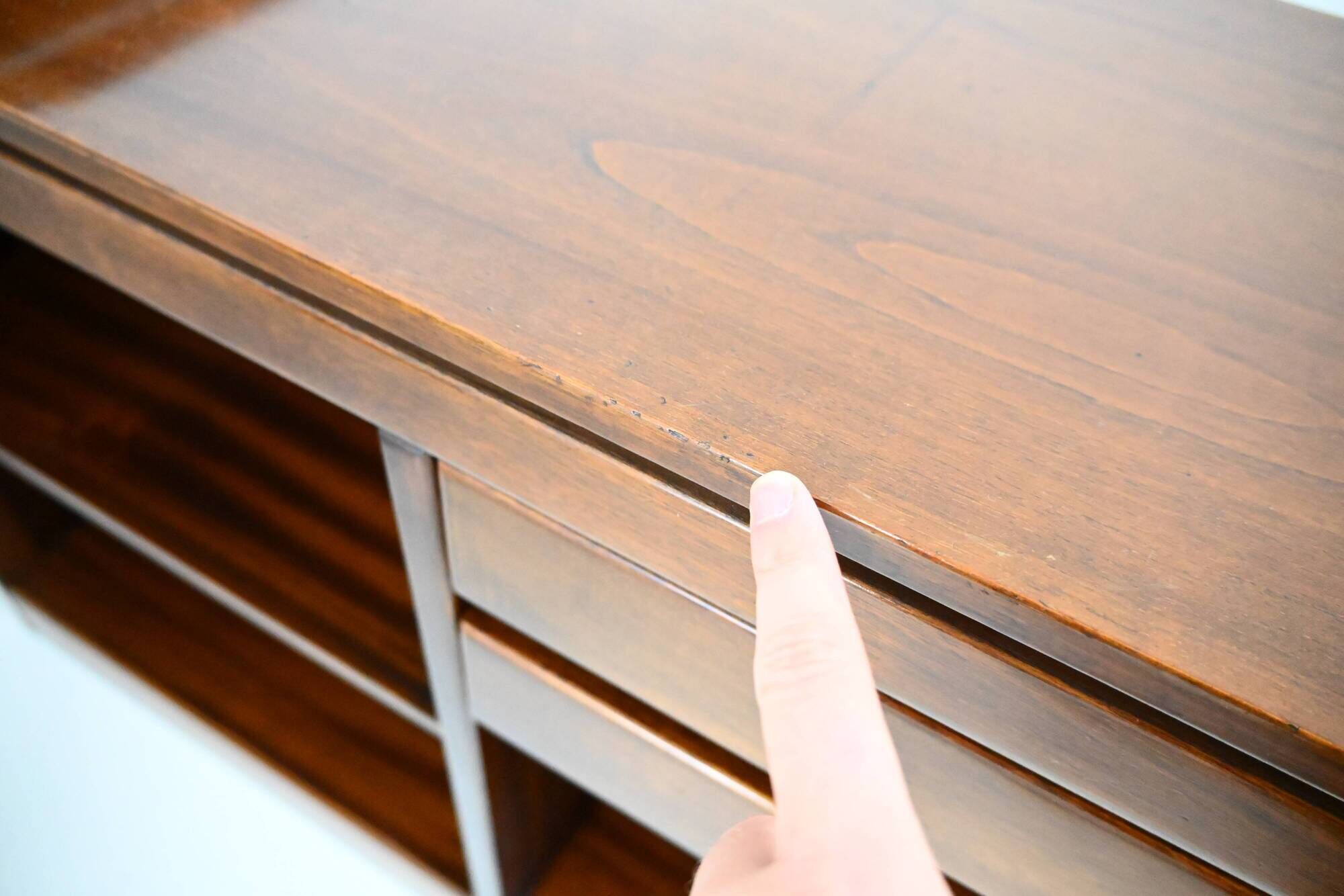 Italian desk designed by Hans Von Klier for Skipper, 1970s.