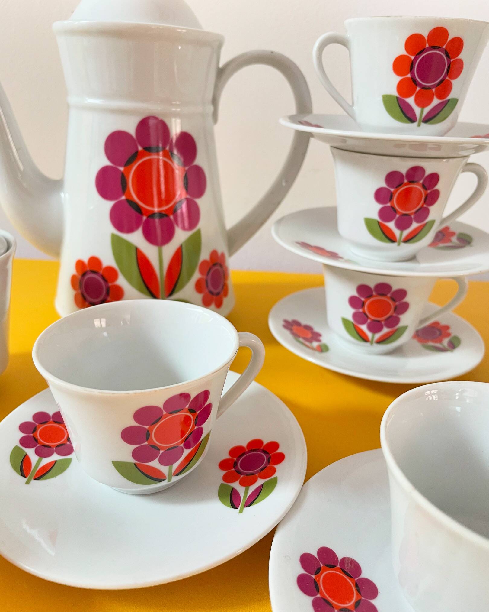 VINTAGE BAVARIA COFFEE TEA SET