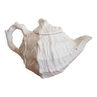 Shell teapot