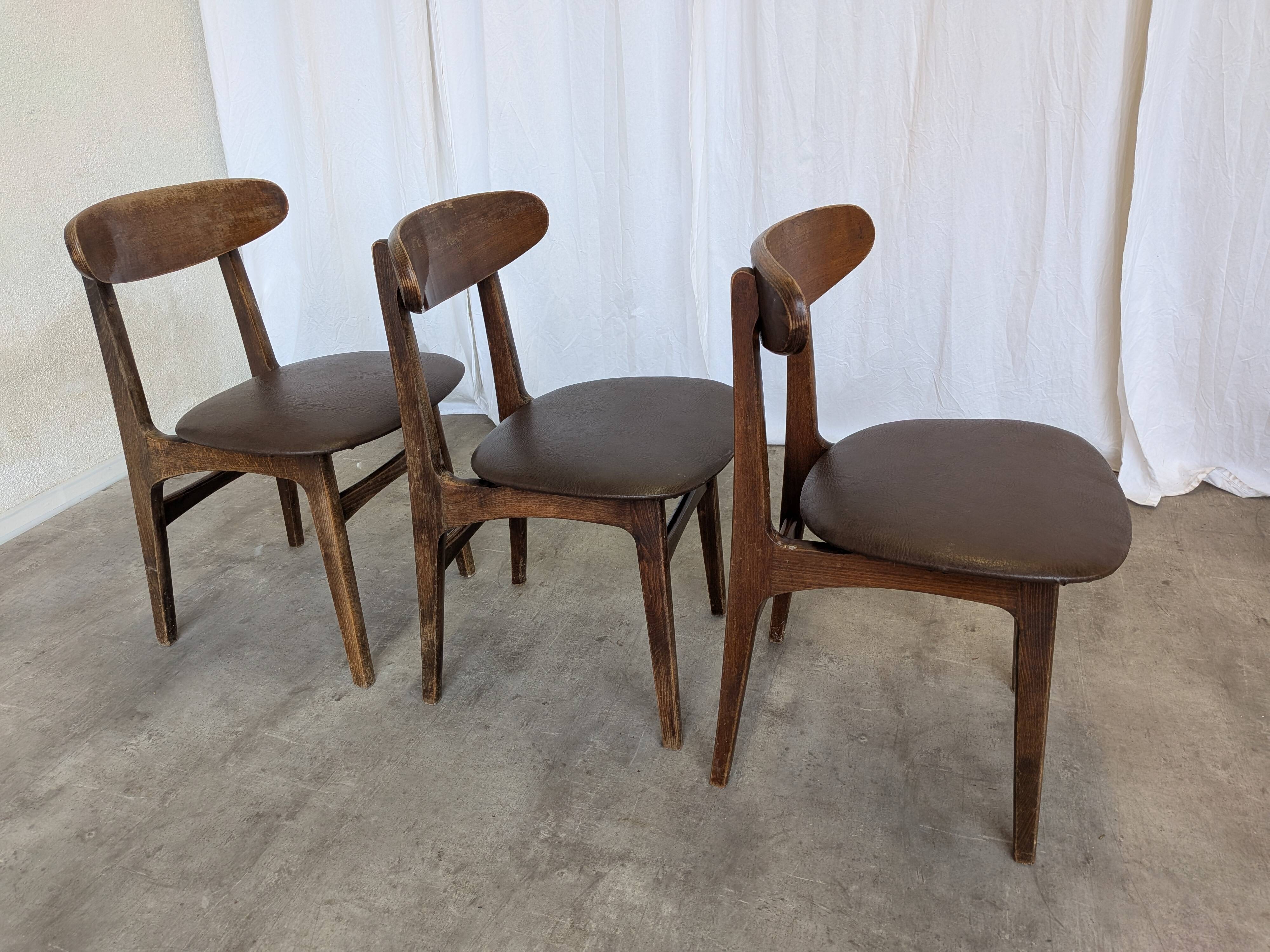 Set of 3 Vintage Wooden Dining Chairs with Brown Leather Seats / Mid-Centur