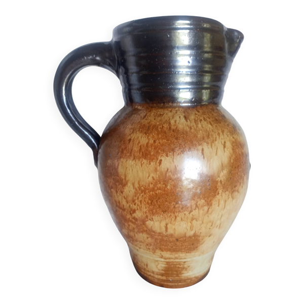 Pichet au Lys - modèle de Bouffioulx - Grès vernissé brun/noir 20cm