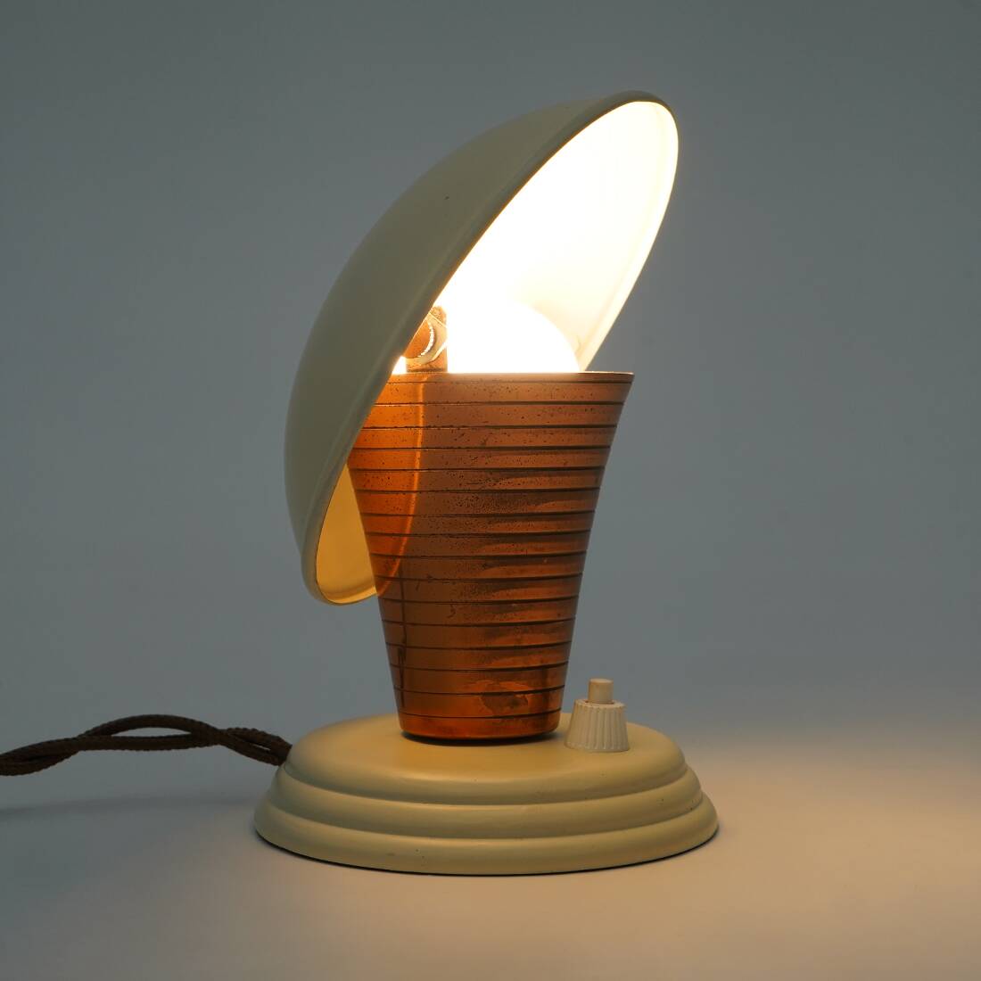 Bedside lamp with adjustable lampshade, 1930s