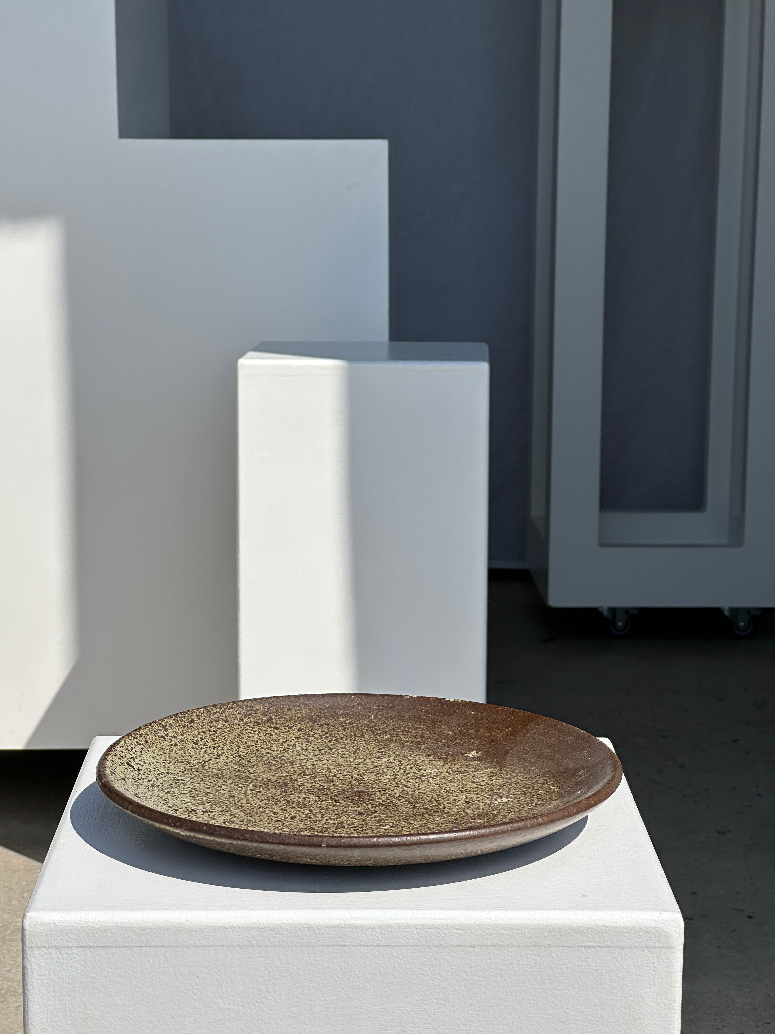 Indonesian green ceramic dish D:26.5