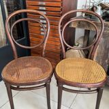 Ancienne paire de chaises bistrot Thonet N10