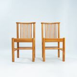 2 vintage chairs in pinewood with braided seat, 1970s