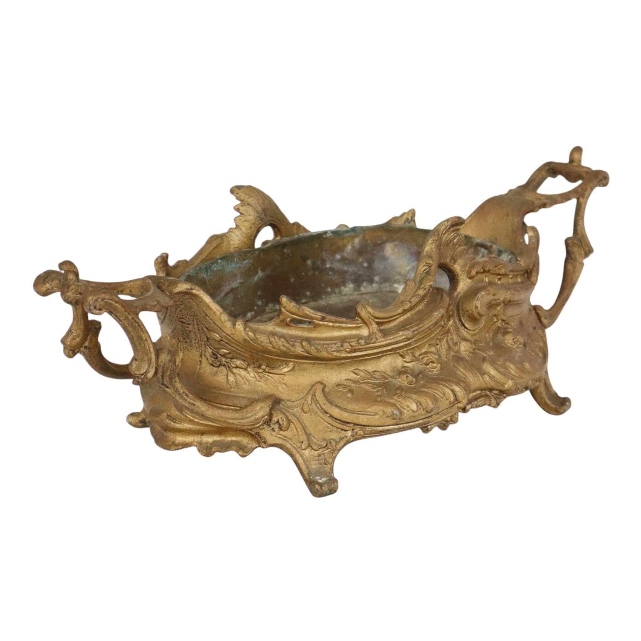 Rococo-style gold-colored jardinière/flower planter, early 20th century.