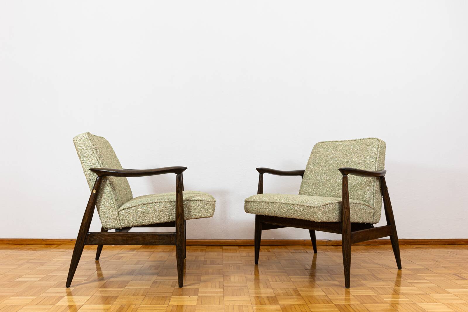 Paire de fauteuils GFM87 par Juliusz Kędziorek, Pologne, 1960