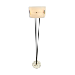 Lampadaire en plexiglas