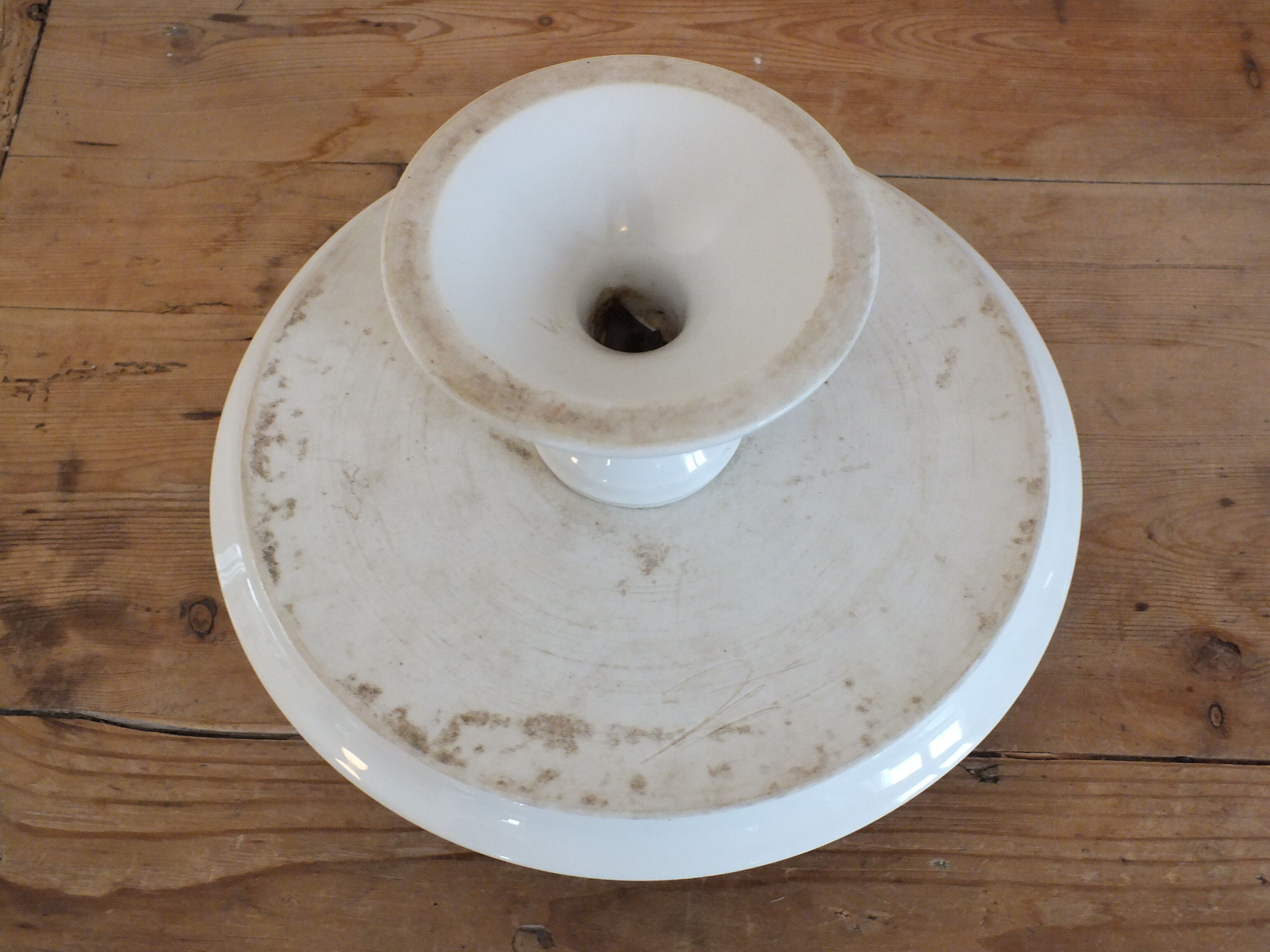 White porcelain display cup of the nineteenth century