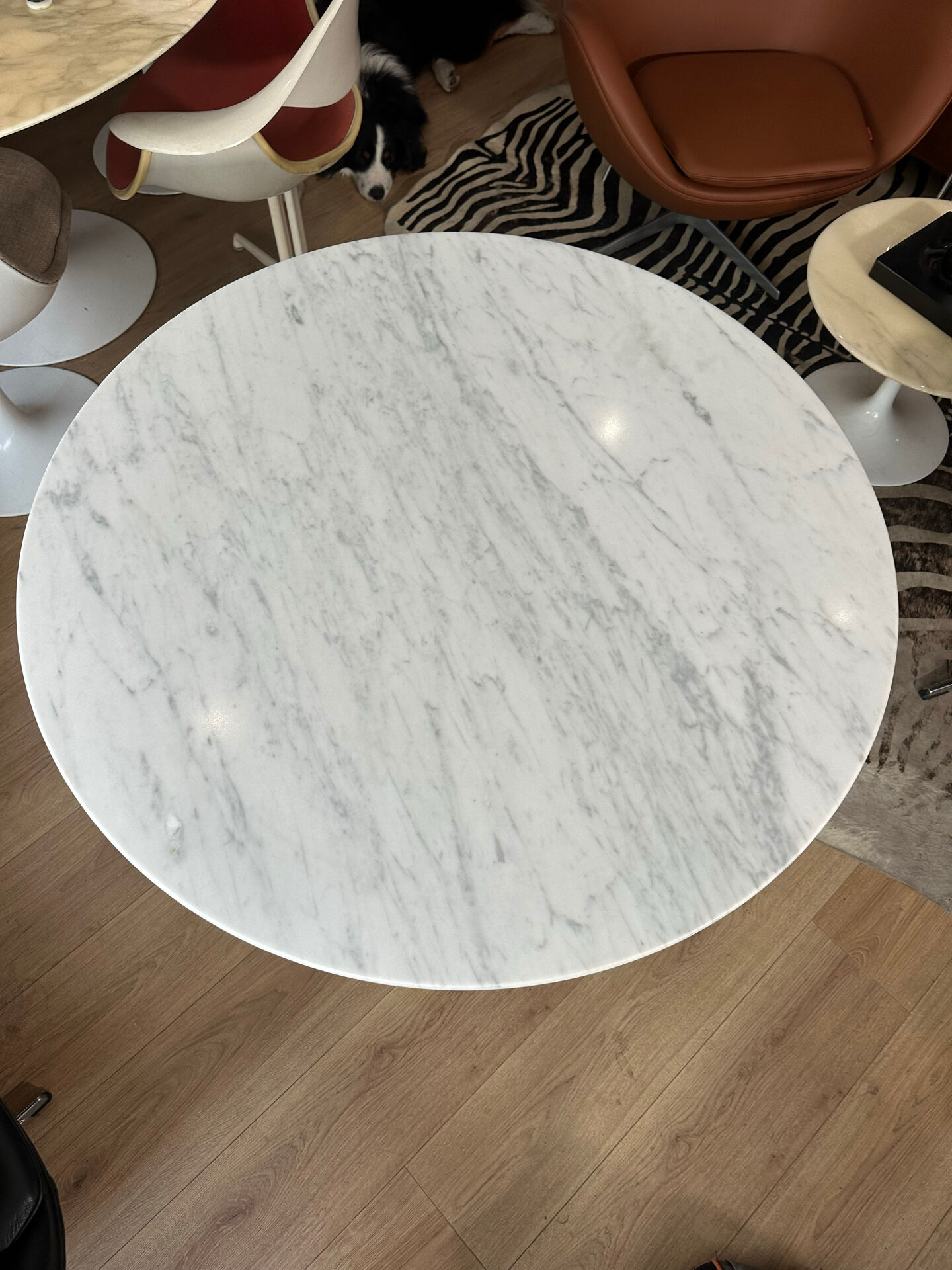 Table à manger tulipe Eero Saarinen pour Knoll