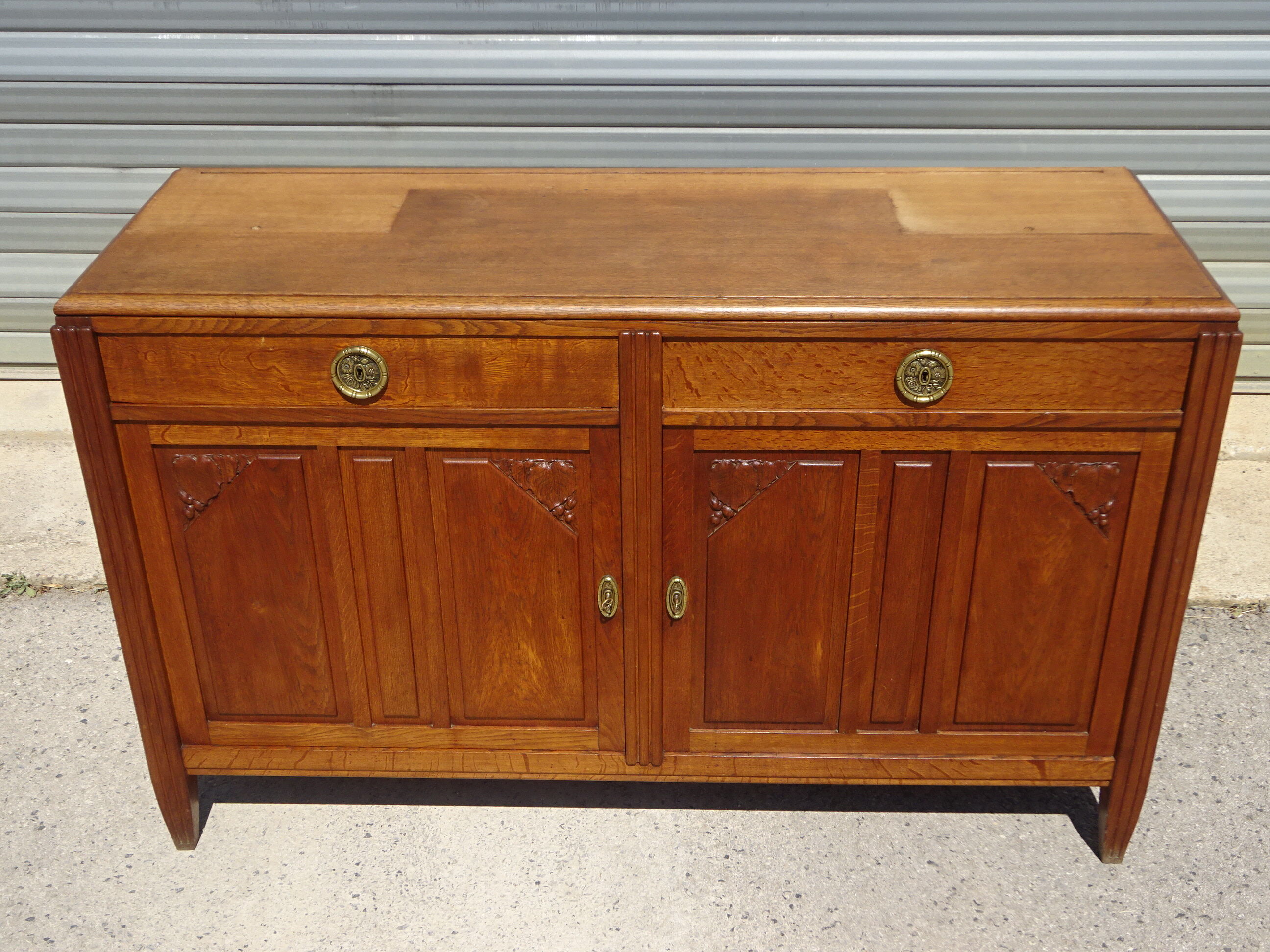 Buffet Art Déco avec guérites et miroir