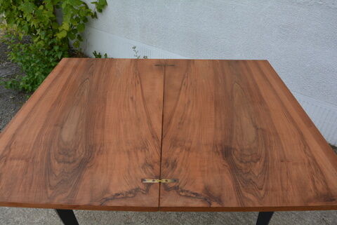 Portfolio table folding  50