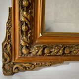 Miroir Napoléon III, doré avec fronton - 105x67cm