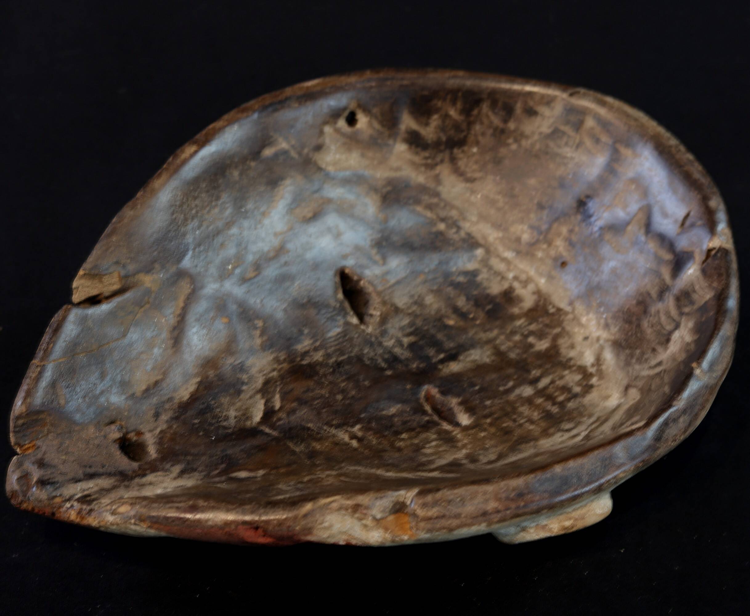 African Tribal Art - Kela Yela Mask DRC - 24.5 Cms