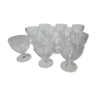 Suite of 12 Art Deco Crystal glasses