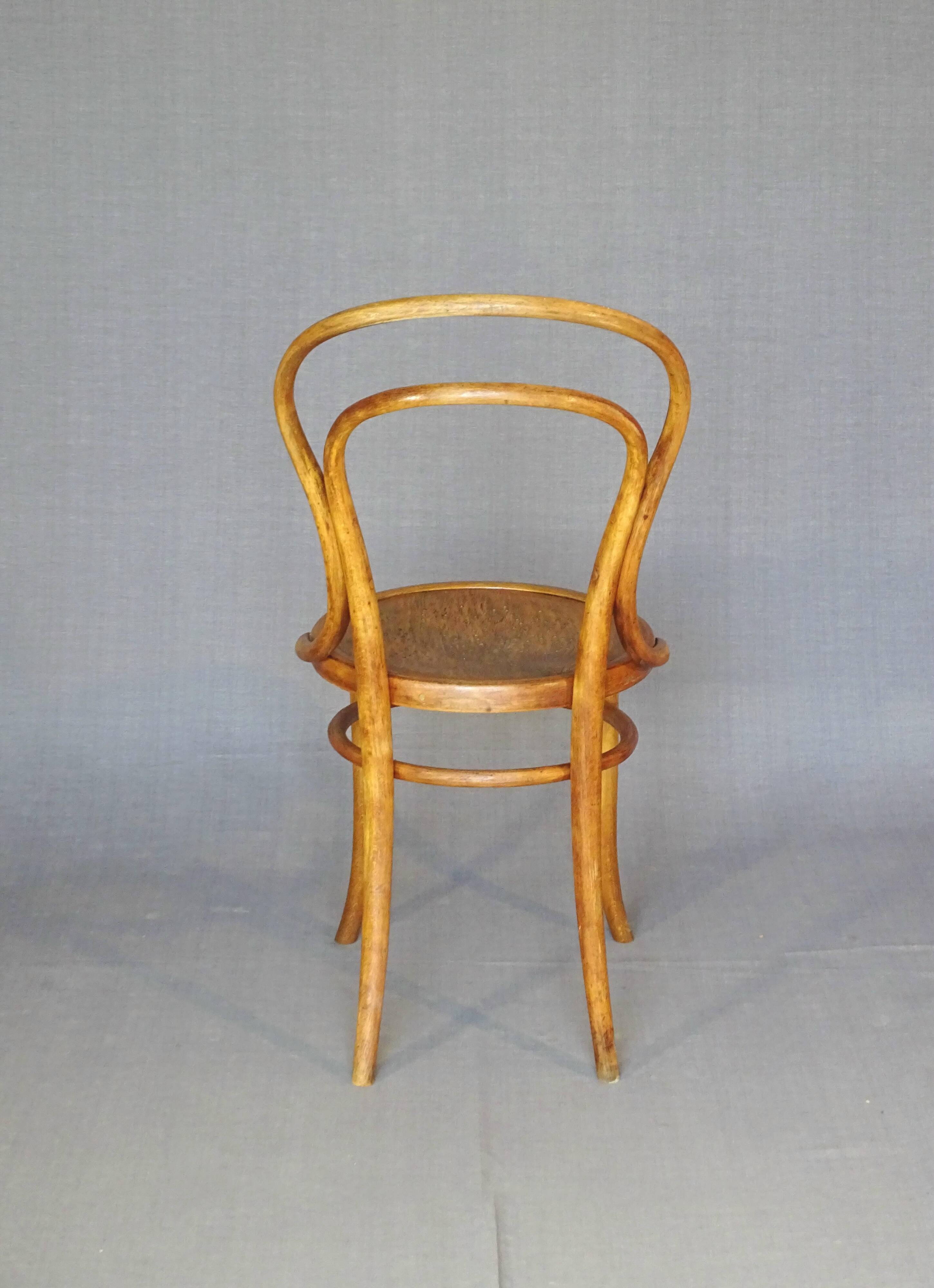Set of 4 Kohn bistro chairs no. 30 from 1910, wooden seat