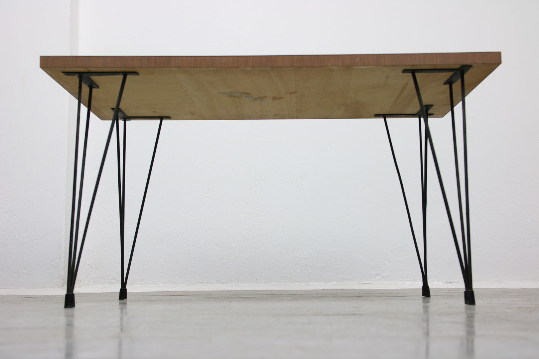 Mid-century floor lamp and coffee table, 1950s