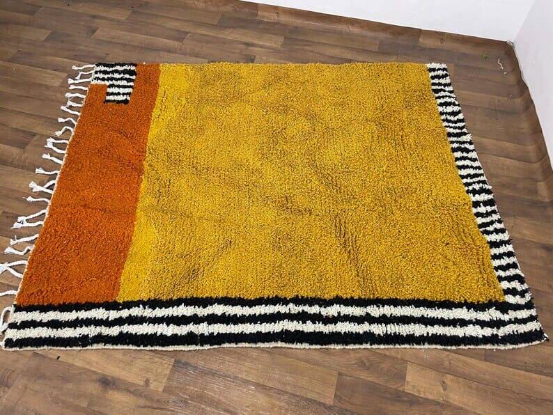 Traditional coloured Beni Ourain Berber rug, size 140 x 260 cm.