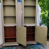 Pair of old-time-skated libraries