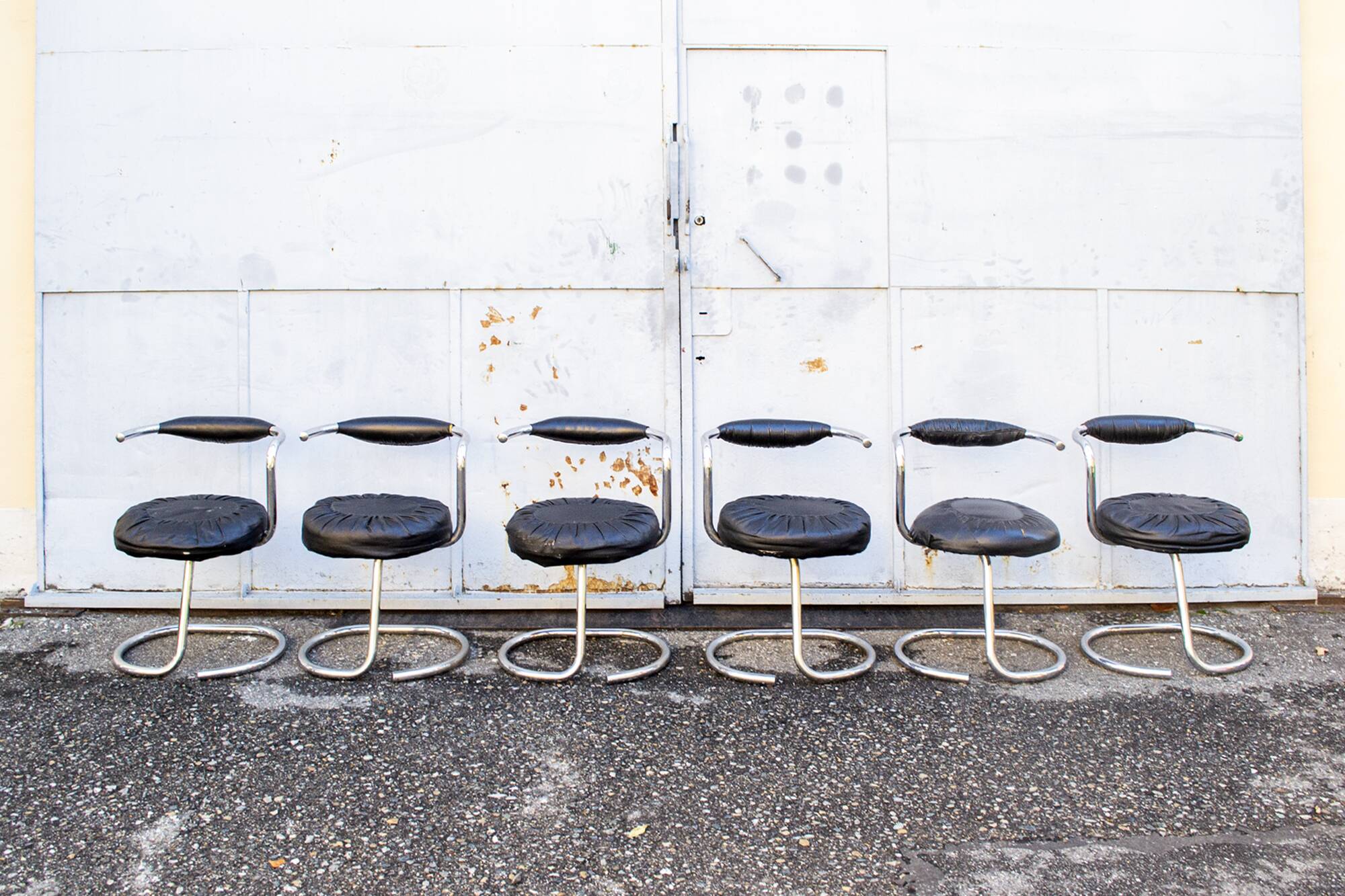 Sedie Cobra di Giotto Stoppino Italia  anni ’70