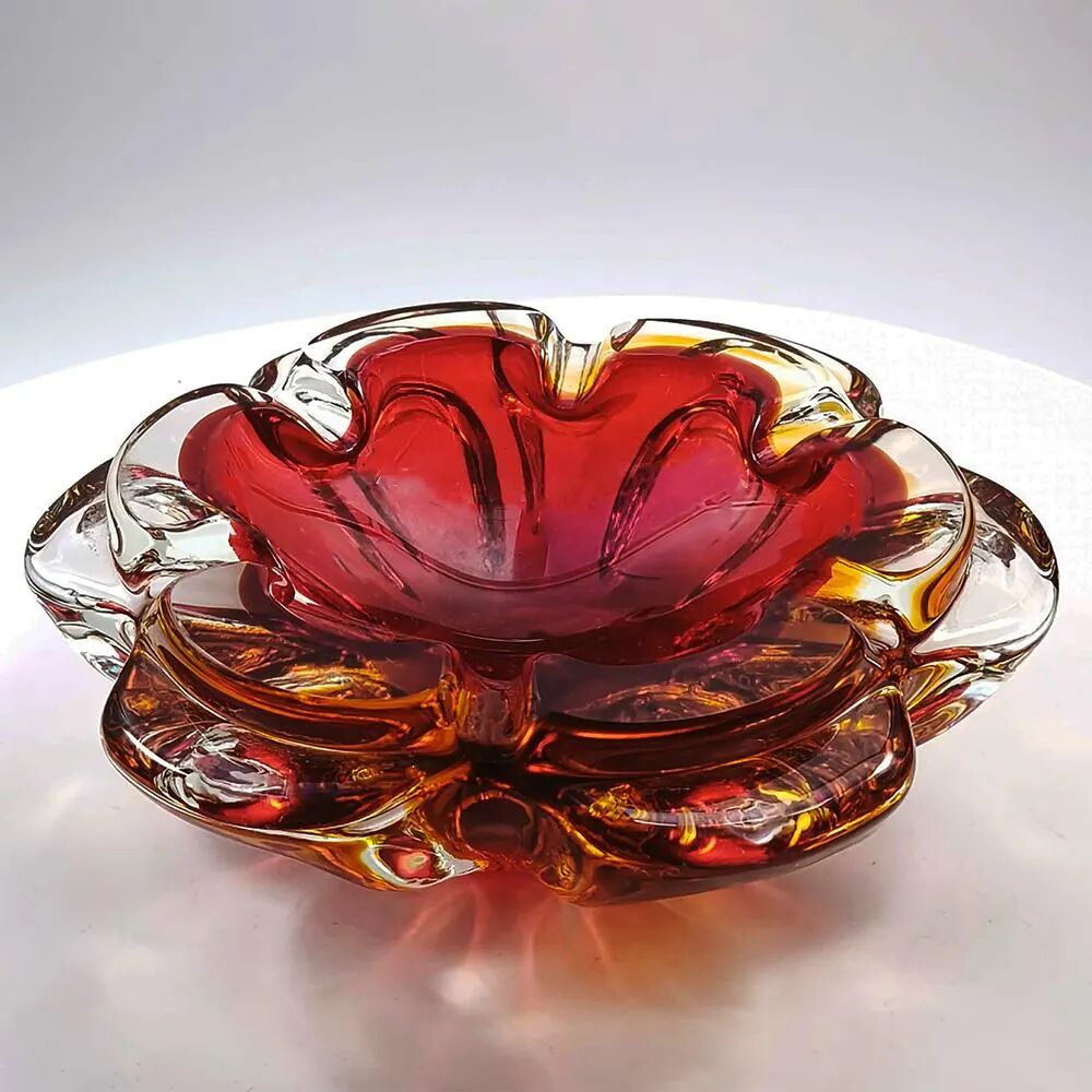 1960s Big Ashtray in Murano Glass.