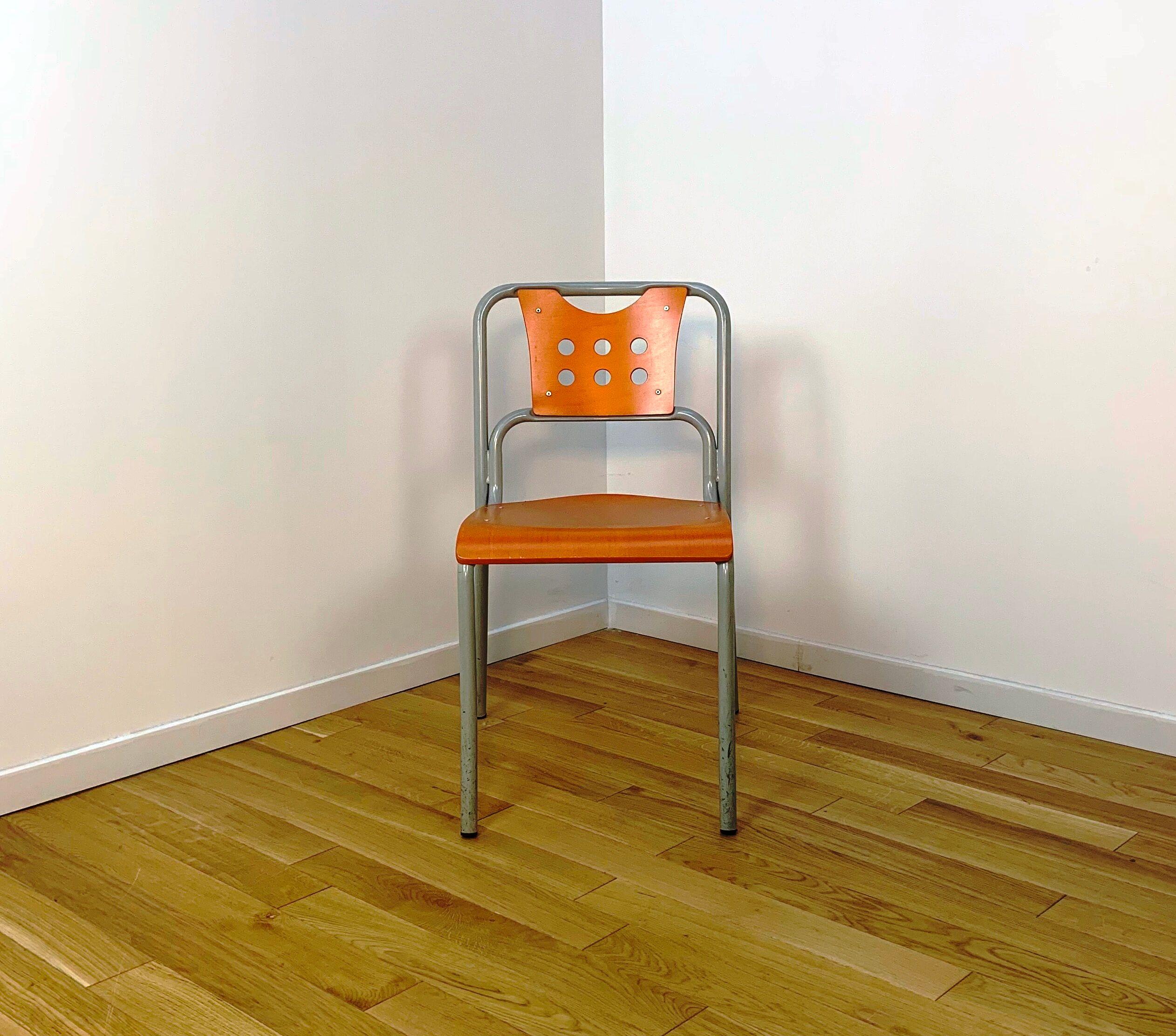 Vintage community chair