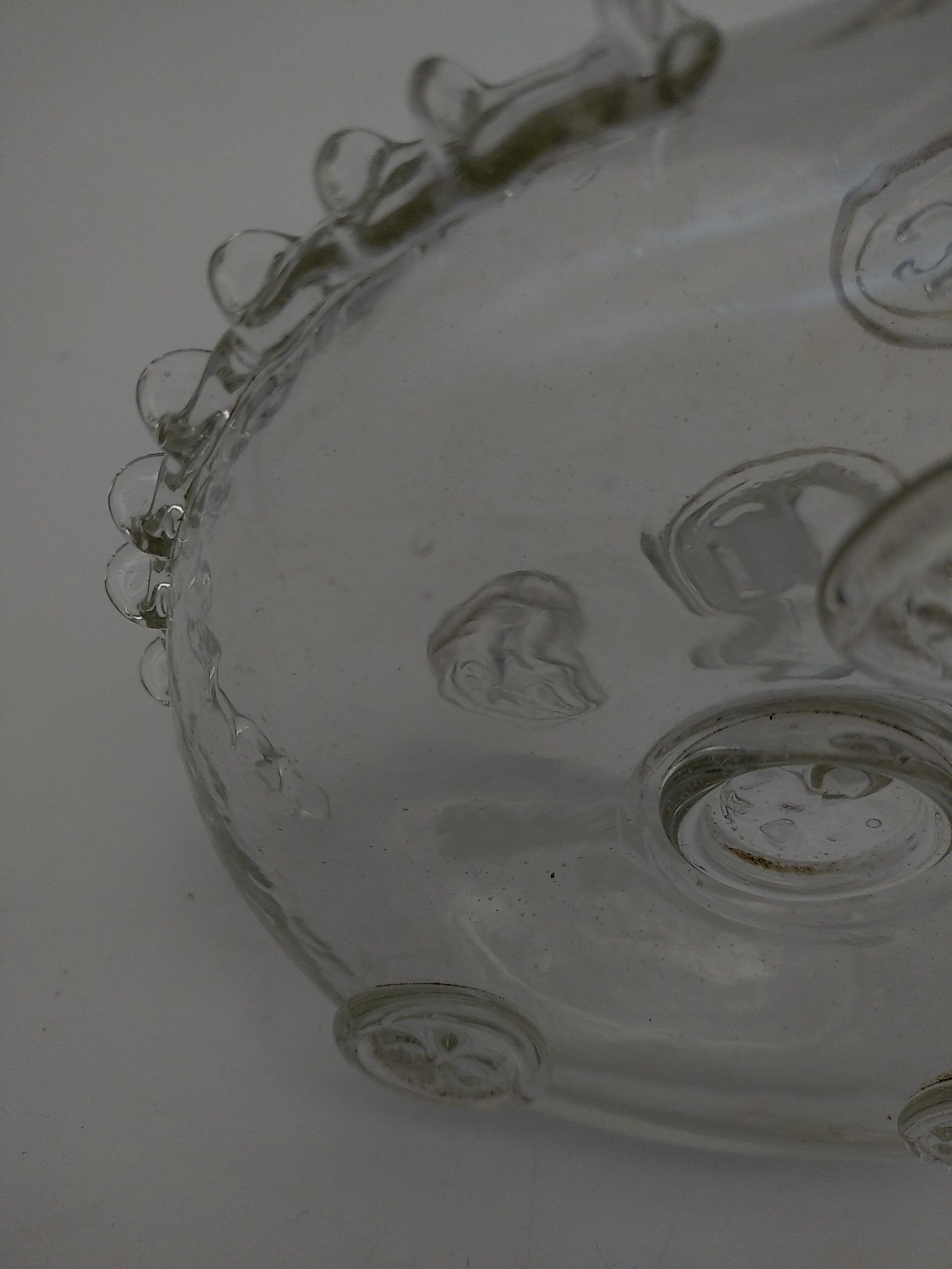 Carafe cognac "Louis XIII" in blown glass. Remy Martin .