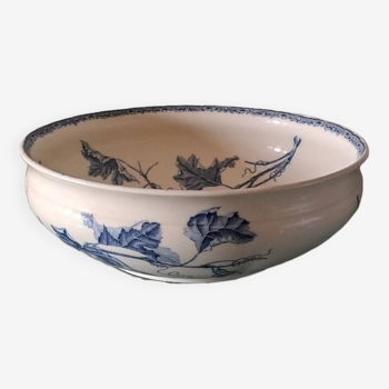 Sarreguemines toilet bowl with squash pattern