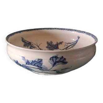 Sarreguemines toilet bowl with squash pattern