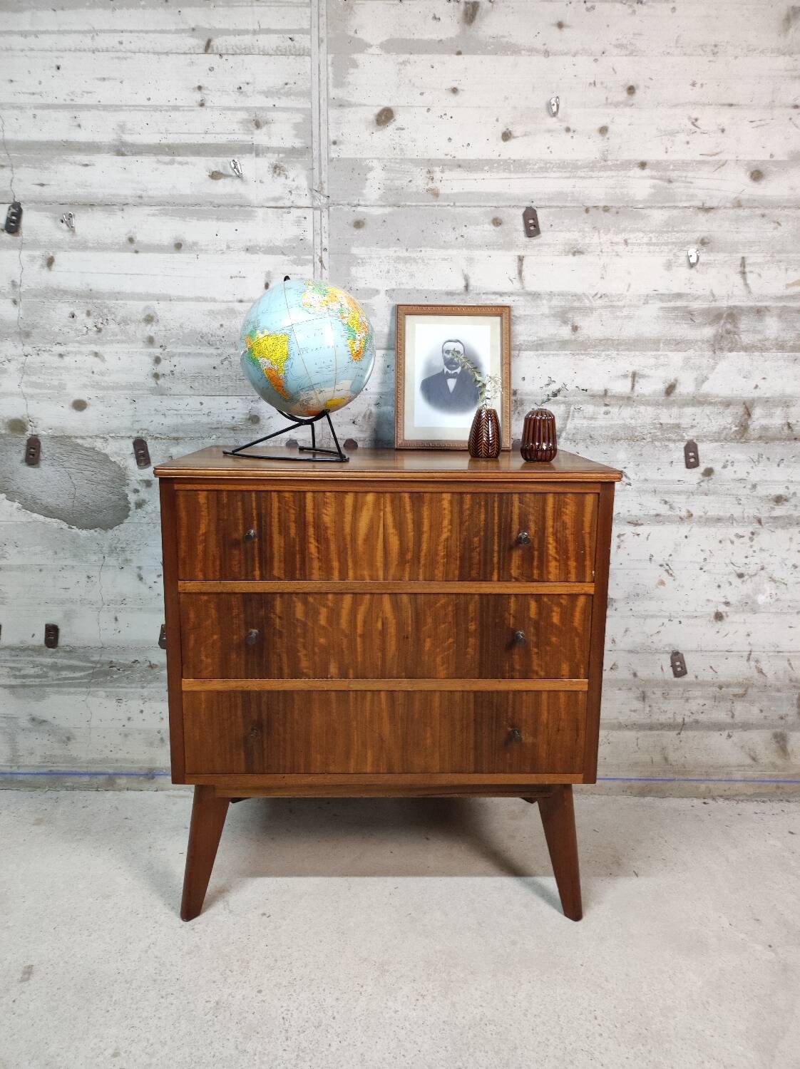 Commode vintage