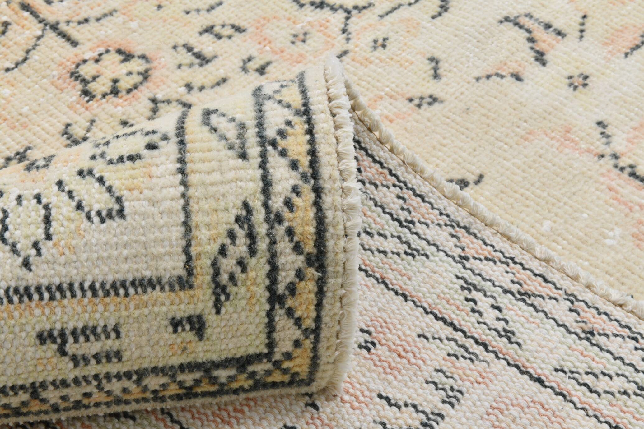 6x10 Large Cream & Black Oriental Vintage Rug, 192x307Cm