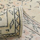 6x10 Large Cream & Black Oriental Vintage Rug, 192x307Cm