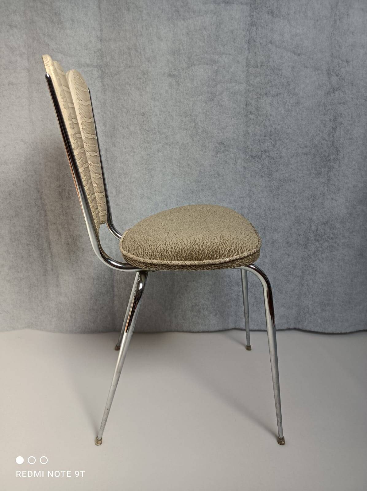 Petal chair, vintage, art restoration