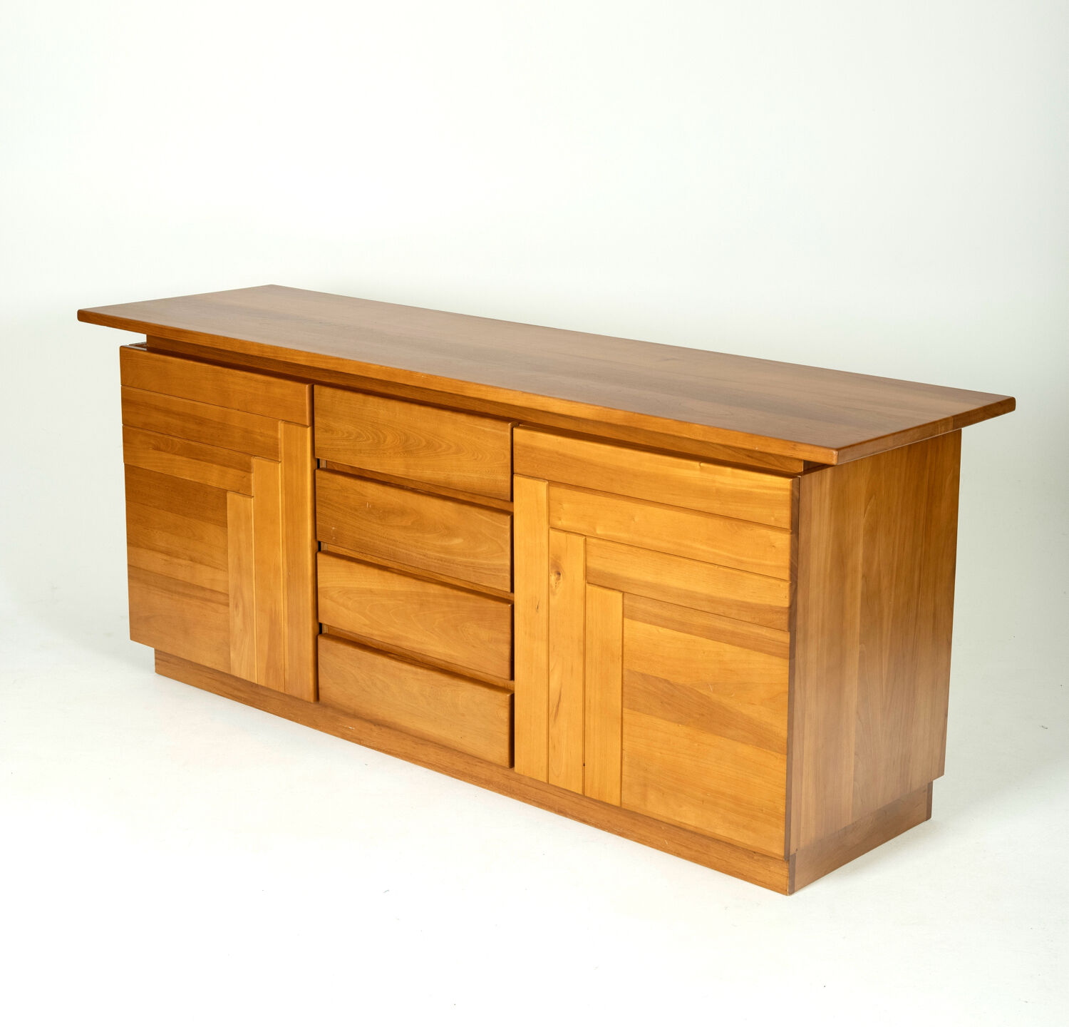 Enfilade en orme massif