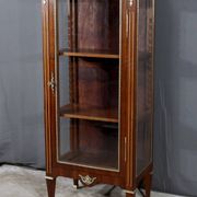 Small Showcase in Marquetry on all sides, Louis XVI style – 1920