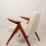 Fauteuil Bouclè de J. Chierowski, 1960 Pologne, Fauteuil en bois Design scandinave