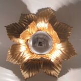 Golden flower wall lamp