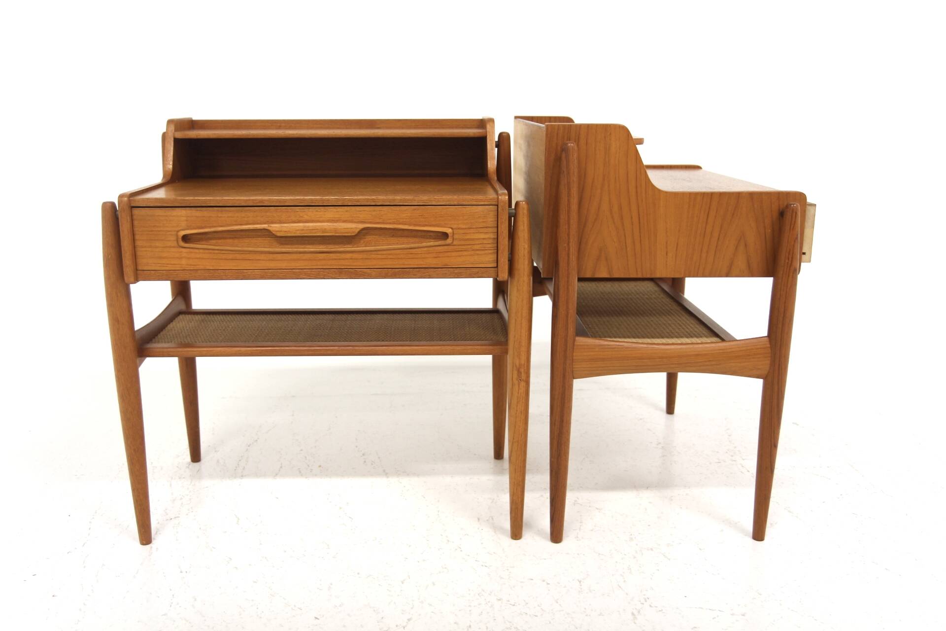 Set of 2 Scandinavian teak bedside tables, Sävjö, Sweden, 1950.