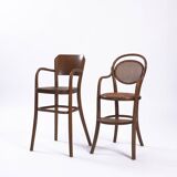 Ensemble ancien de chaises pour enfants en osier et bois courbé Michael Thonet, 2