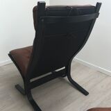Paire de fauteuils et repose pieds Siesta cuir marron, Ingmar Relling, Westnofa